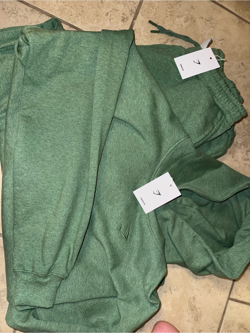 Gymshark women’s  Green Sweatset - Cozy Athletic Bottoms/Top